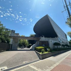 大阪府立北野高等学校 六稜会館